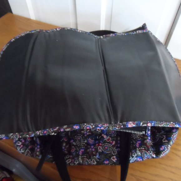 NWOT MARC JACOBS GARDEN PAISLEY DIAPER BAG - Picture 10 of 12